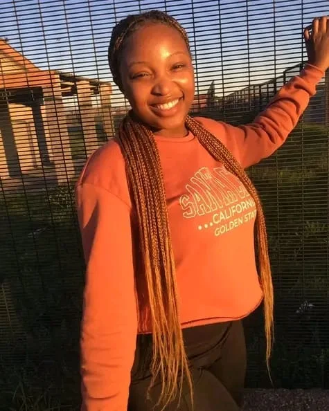 Linathi Xesha